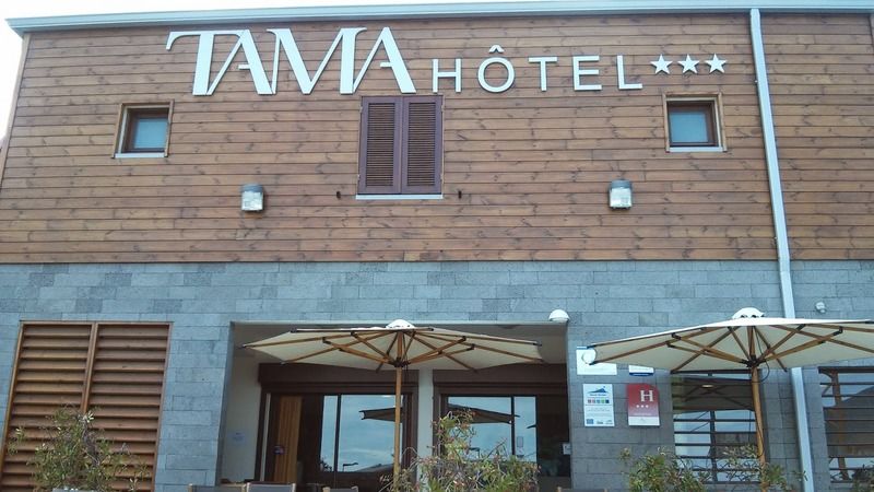 Tama Hotel Saint-Gilles-les Bains Exteriör bild