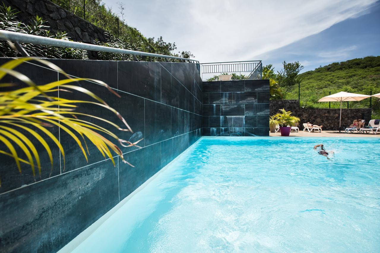 Tama Hotel Saint-Gilles-les Bains Exteriör bild